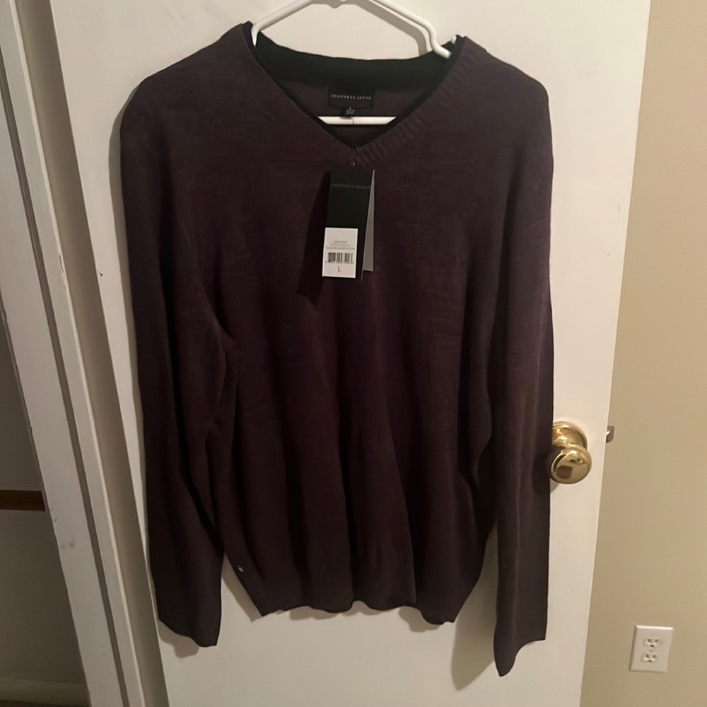 Geoffrey Beene - Large Sweater - color: Blackberry HTHR
